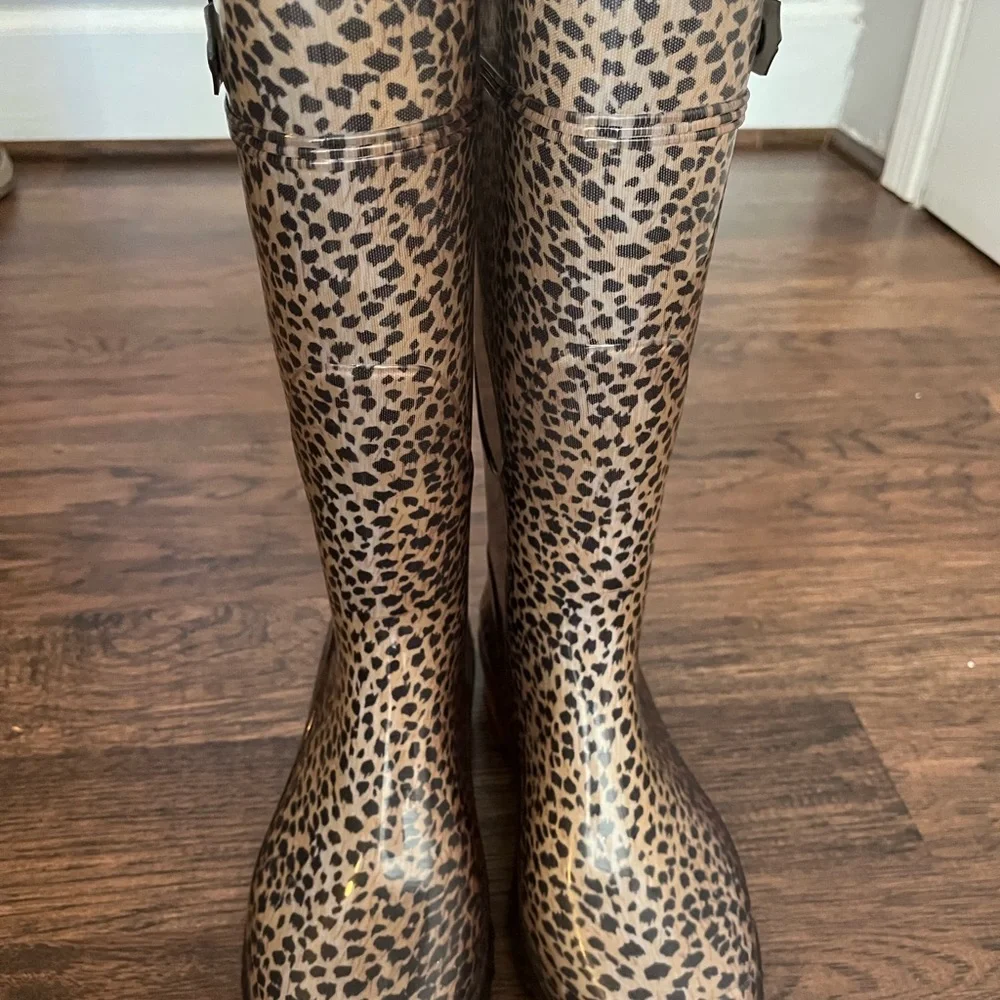 G&G Rain Boots with Leopard Print - Picture 2 of 10